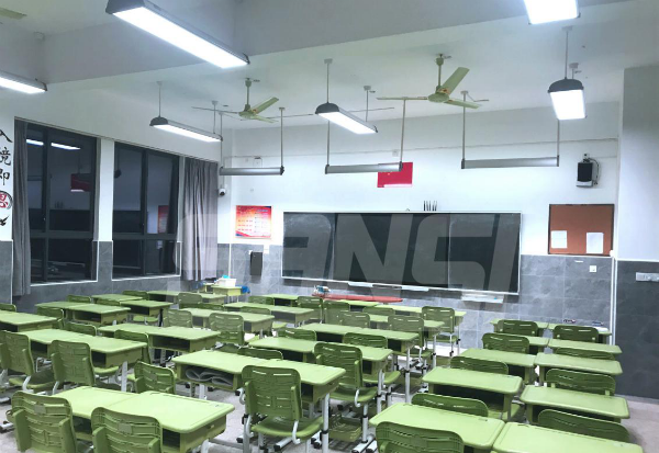 上（shàng）海市鬆江區佘山外國語（yǔ）實驗學校