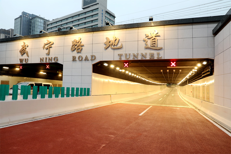 隧道照明,怎樣（yàng）做（zuò）到綠色環保（bǎo）