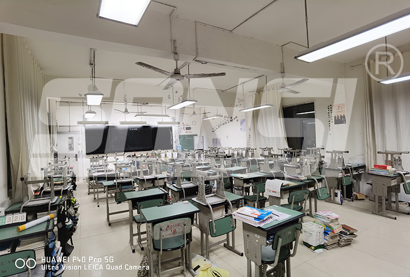 現代教育建設,教室黑板燈,助力（lì）教育信息化發展