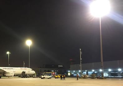 上海虹橋機場停機坪高杆燈