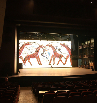 陝西西安易俗大（dà）劇院室內全彩屏