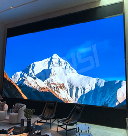 北京朝陽區（qū）某別墅小間（jiān）距LED顯示屏