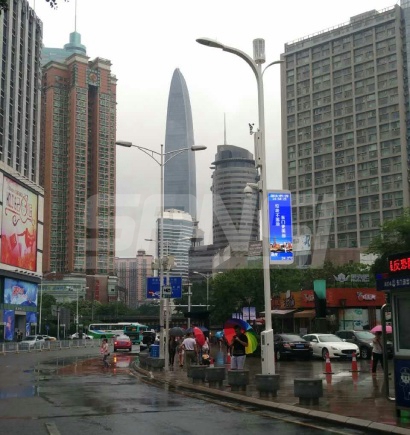 深（shēn）圳羅湖智慧路燈