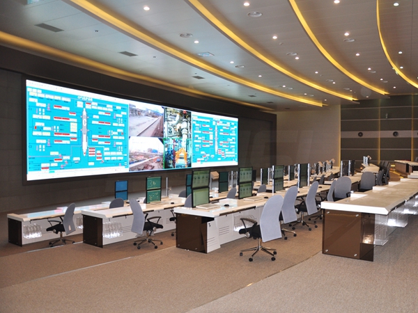 安徽華誼化工有限（xiàn）公司（sī）室內表貼全彩屏