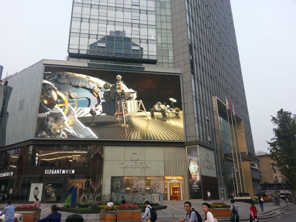 成（chéng）都航天科技大廈室外led全彩顯示屏