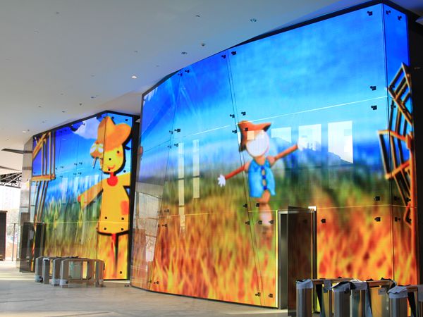 上海南京西路668恒基廣（guǎng）場室內全彩led顯示屏