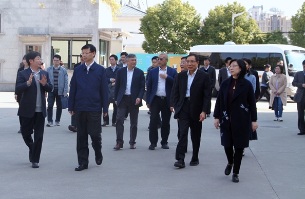 考察（chá）大香蕉9草在线環境