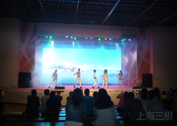 室內全(quán)彩LED顯示屏