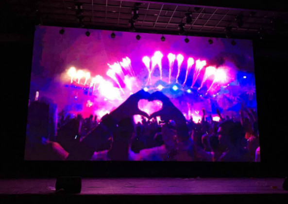 室內租賃(lìn)LED顯示屏