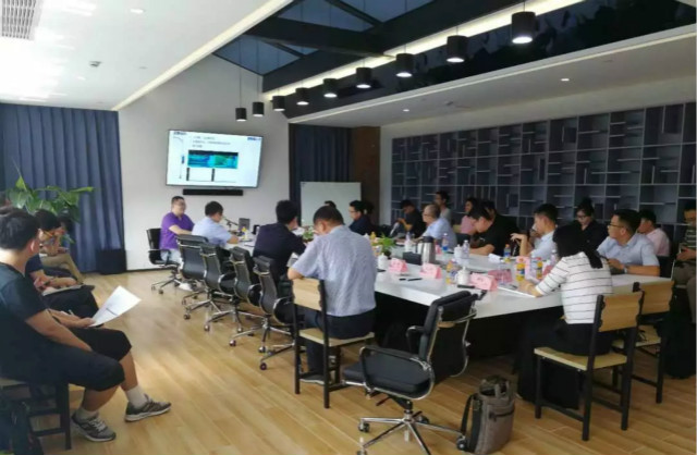 智慧的城(chéng)市基礎設施主題沙龍(lóng)