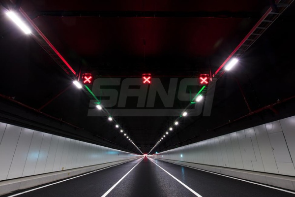 港（gǎng）珠澳海（hǎi）底隧道