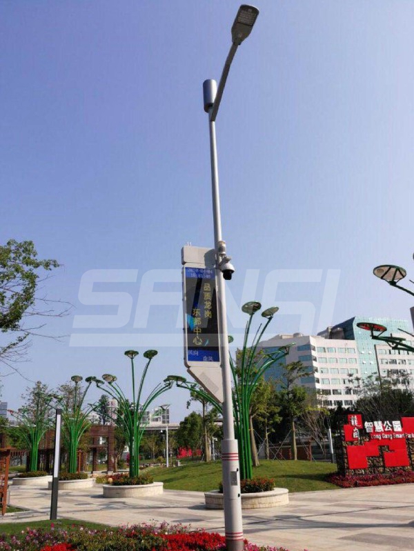 深圳龍崗智（zhì）慧路燈