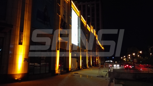 上海（hǎi）鬆江大學城商務廣場（chǎng）