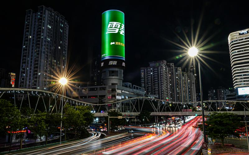 LED顯示屏,“點亮”城市（shì）地標,打造沉（chén）浸式,視覺體驗,新場景