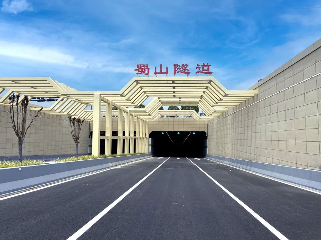 大香蕉9草在线隧道照(zhào)明,連續(xù)光帶,創新方案,護航亞運出行