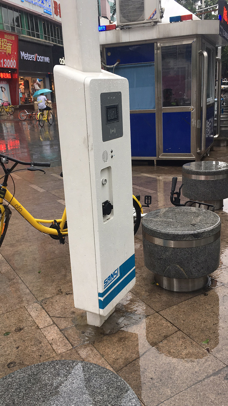 什麽是（shì）多脈衝直流（liú）供電（diàn）櫃,它有什麽優點