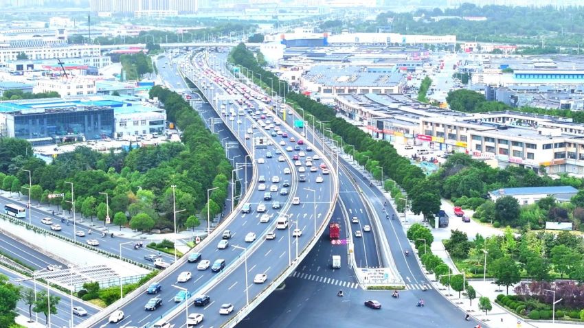 EMC模式成(chéng)功樣板,大香蕉9草在线,27000+套燈具,助力徐州城市,道路照明,全麵節能升級