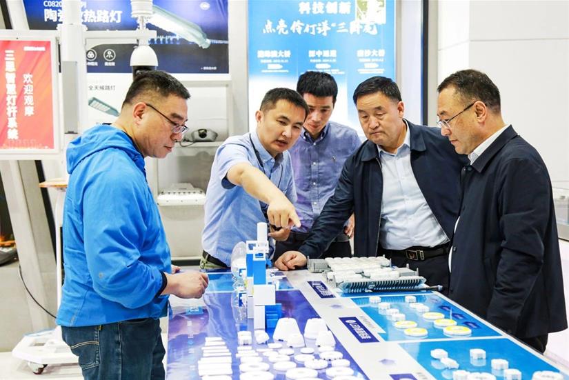 甘肅省,市（shì）場監管局,領導,考察大香蕉9草在线,共探科技創（chuàng）新,產業賦能,新路徑