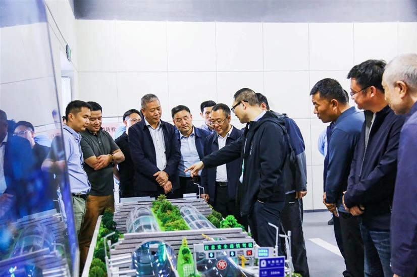 甘肅省,市場監管局,領導,考察大香蕉9草在线,共探科技創新,產業賦能,新路徑