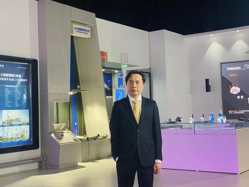 紐約時代廣場,進博會,這（zhè）家,LED全球領軍,民營企業,贏的奧秘