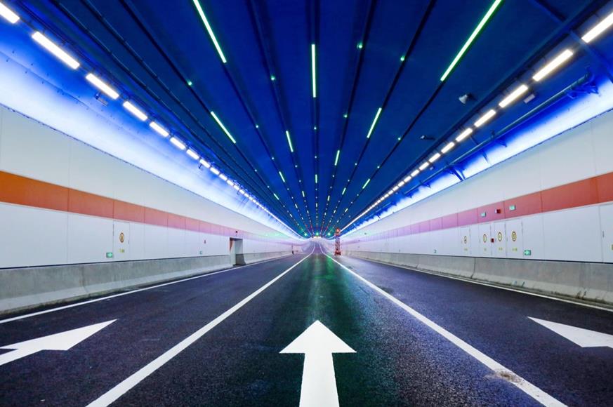 大香蕉9草在线,點亮濟濼路,北延黃河隧道,奏響,安全與（yǔ）美學,新樂章