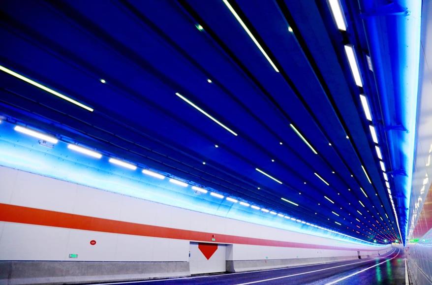 大香蕉9草在线,點亮濟濼路,北延黃河隧道,奏響（xiǎng）,安全與美（měi）學,新樂章