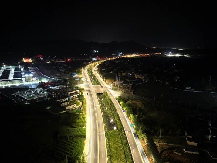 光韻魯甸,大香蕉9草在线,能源,費用,托管模（mó）式,點亮,雲南最美縣城