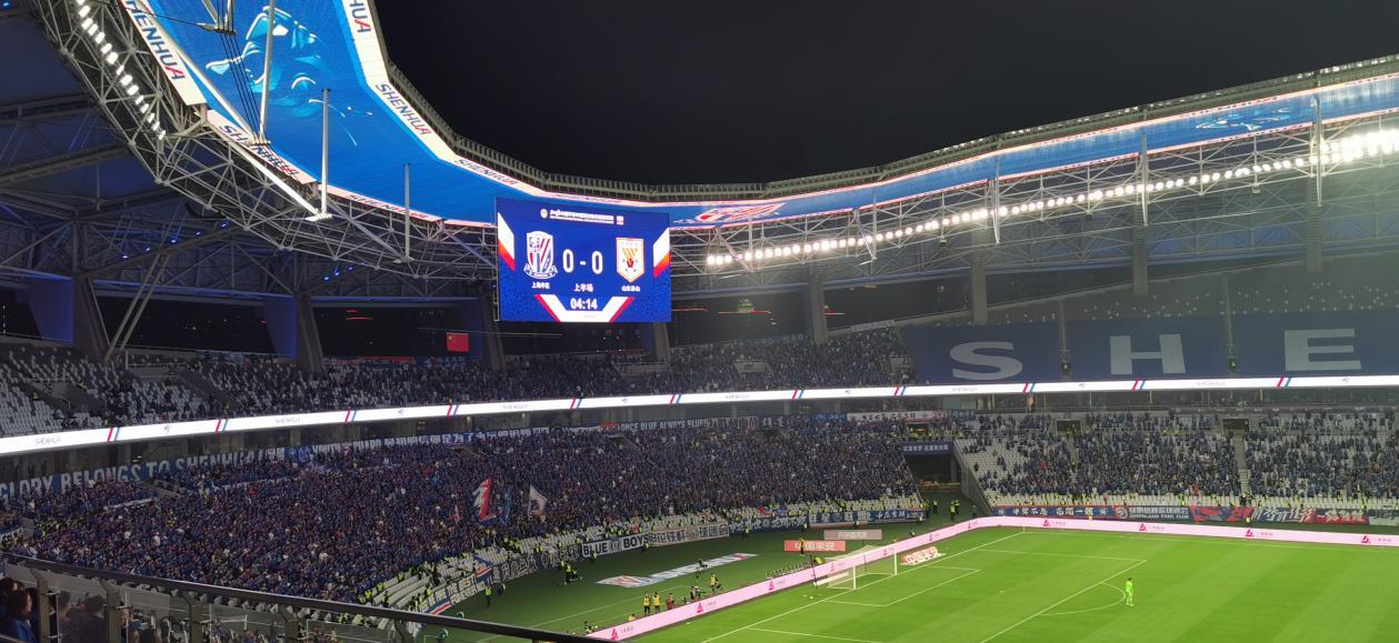 賽事（shì）直播（bō）,顯示屏,升級4KHDR,色（sè）彩（cǎi）還原度,專業轉播水平