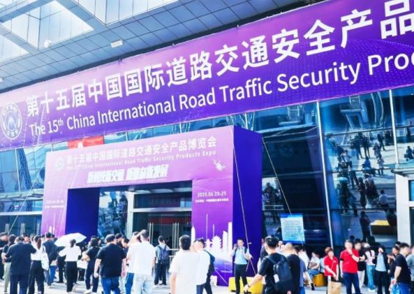 LED顯示屏,LED顯示屏廠（chǎng）家,LED照明廠家,照明解決（jué）方案,顯示屏解決方案（àn）